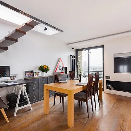 Floor With Eiffel Tower View And Roof Appartamento *
